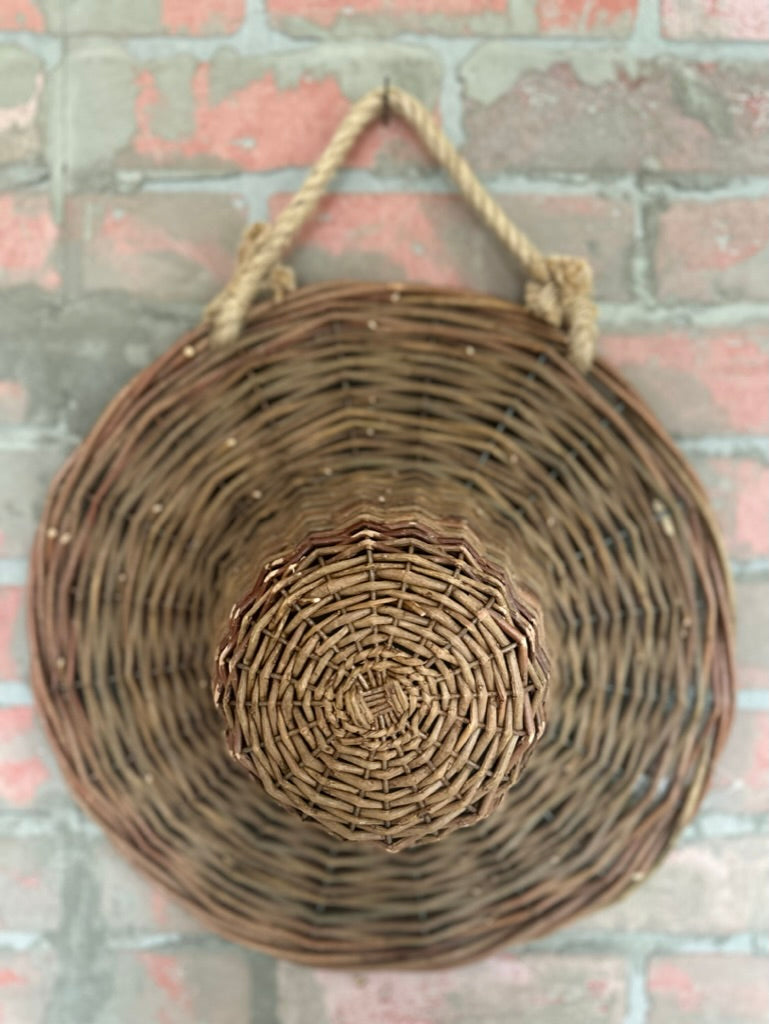 Wicker Garden Hat Decor - Medium