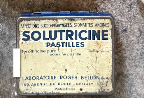 Vintage French Candy & Pharmacy Tins – Decorative Collectibles, Early–Mid 20th Century