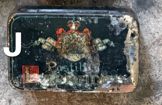 Vintage French Candy & Pharmacy Tins – Decorative Collectibles, Early–Mid 20th Century