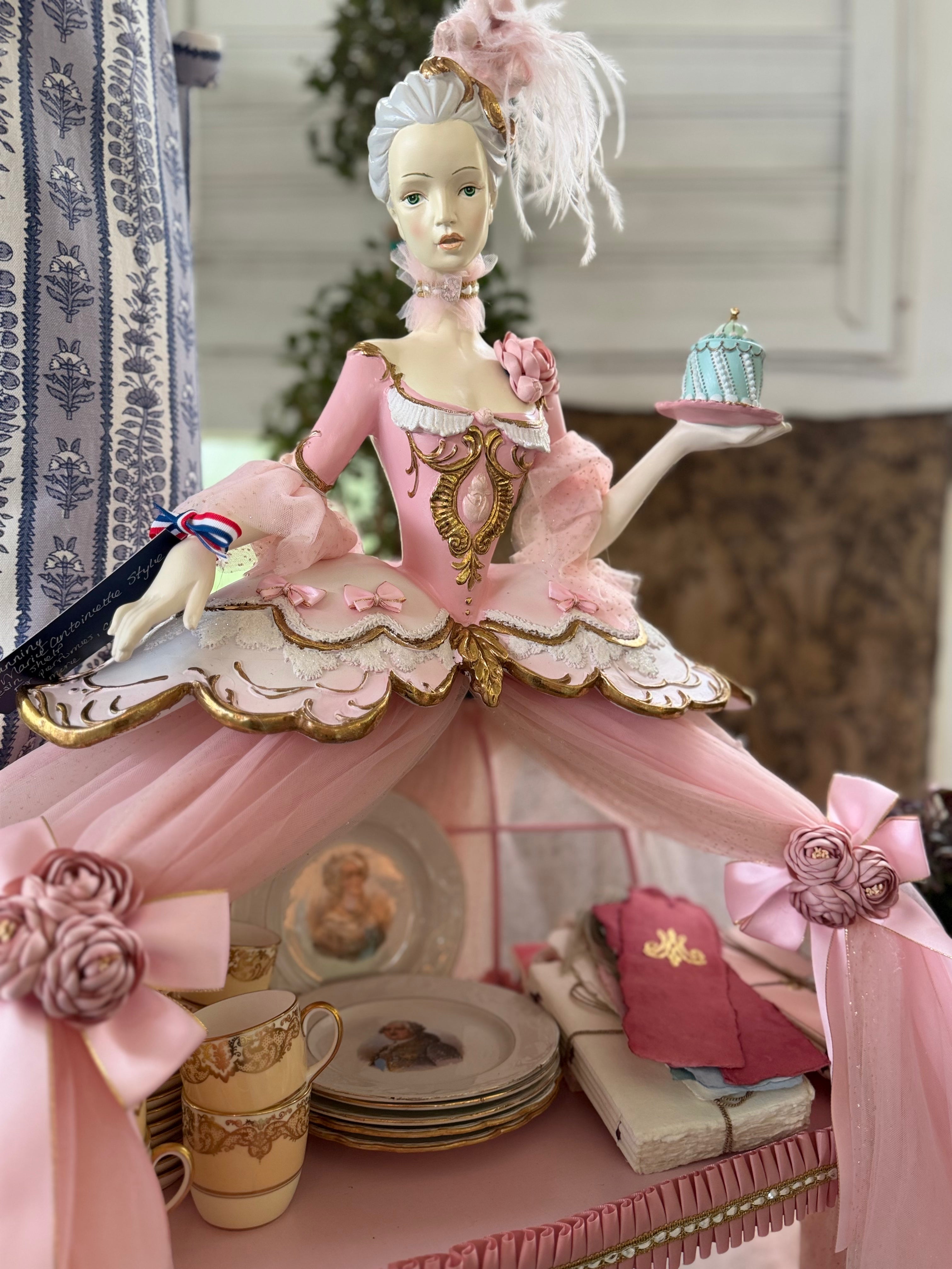 The Versailles Collection