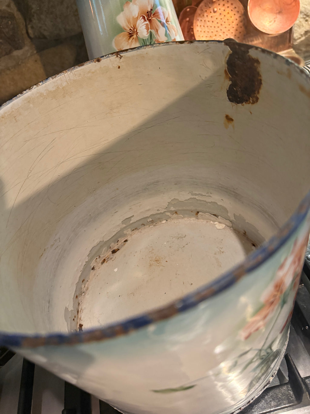 Enamel Bucket with Lid | French Kitchenware