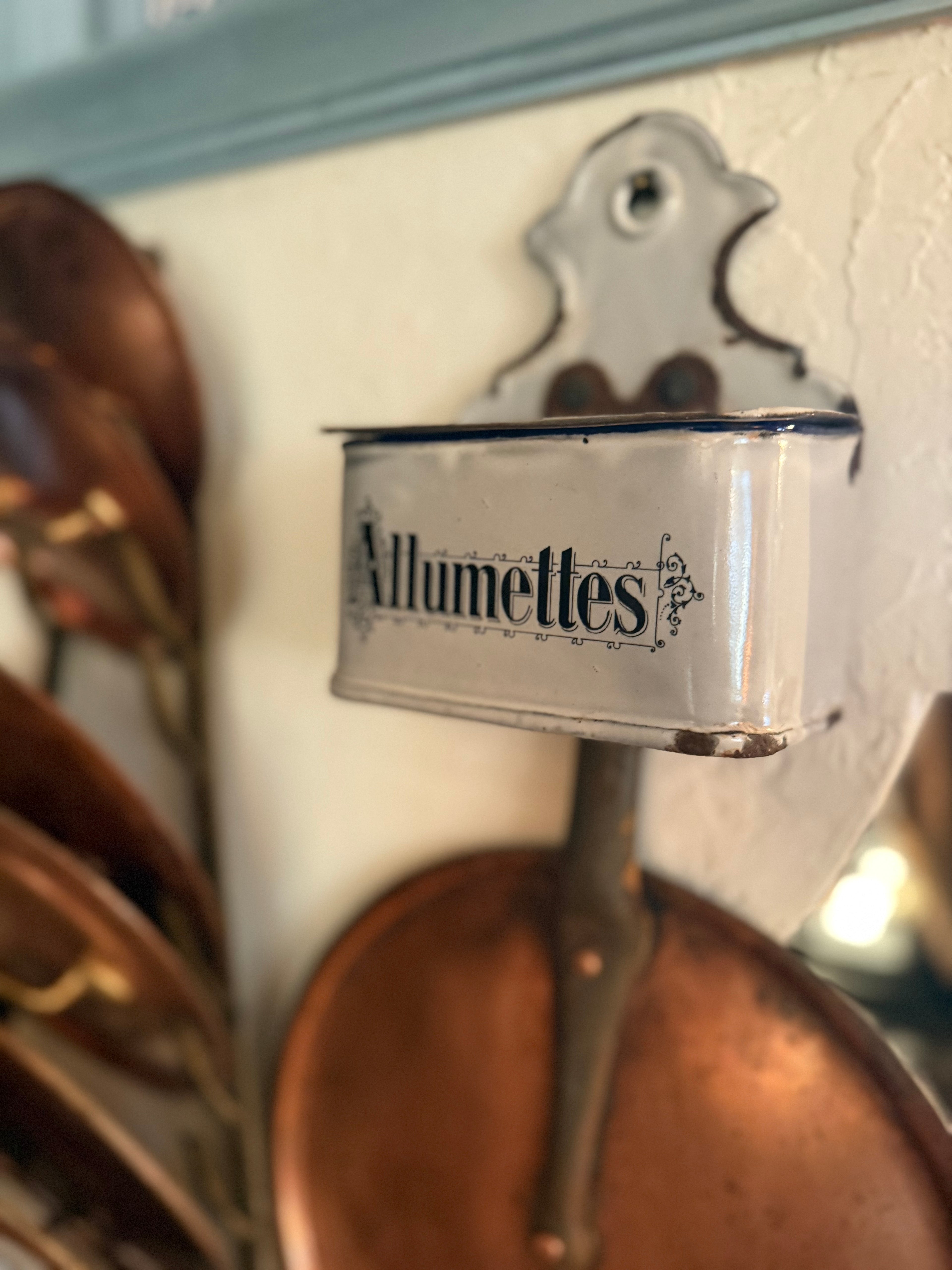 Allumettes - VIntage French Enamel