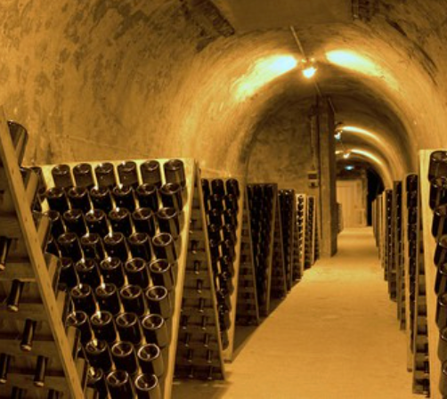 A Château in Champagne, April 2027 Trip Deposit